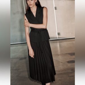 Zara Pleated Midi Dress Belted Dress size S